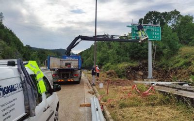 Postavljane putokaznih ploča